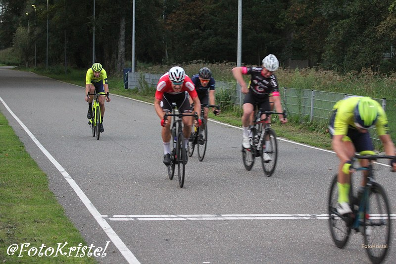 Succesvolle Kennemer Wielerweek 2020 voor het wedstrijdteam